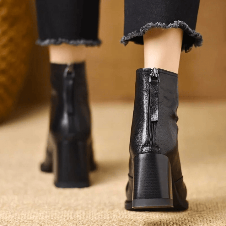 Muse and Valeur | Orthopedic Boots